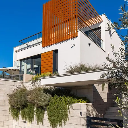 Carolea * Crikvenica