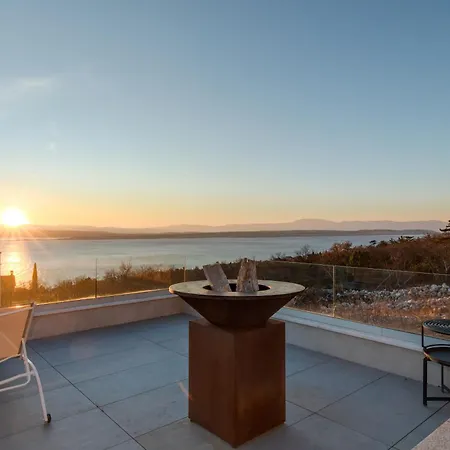 Carolea * Crikvenica