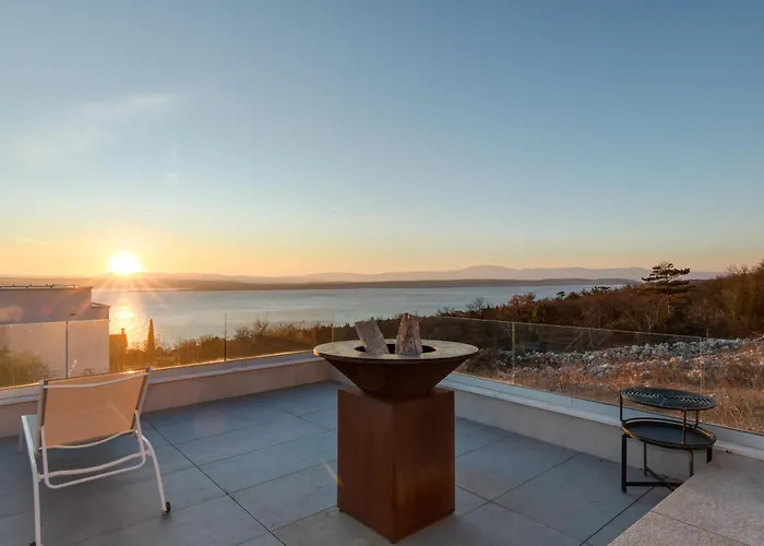 Carolea * Crikvenica